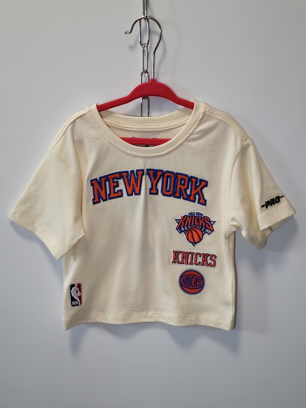 NBA New York Knicks Cream Short Sleeve Kids Tee